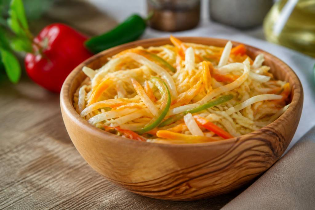 Achards de légumes antillais : recette traditionnelle et conseils de préparation