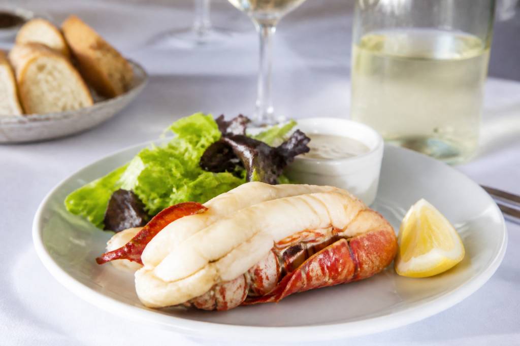 Quel accompagnement pour une langouste froide ?